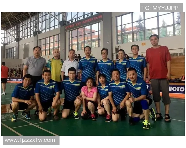 赛后复盘分析北京羽毛球队与杭州羽毛球队的战术对决与表现总结 赛后复盘分析北京羽毛球队与杭州羽毛球队的战术对决与表现总结